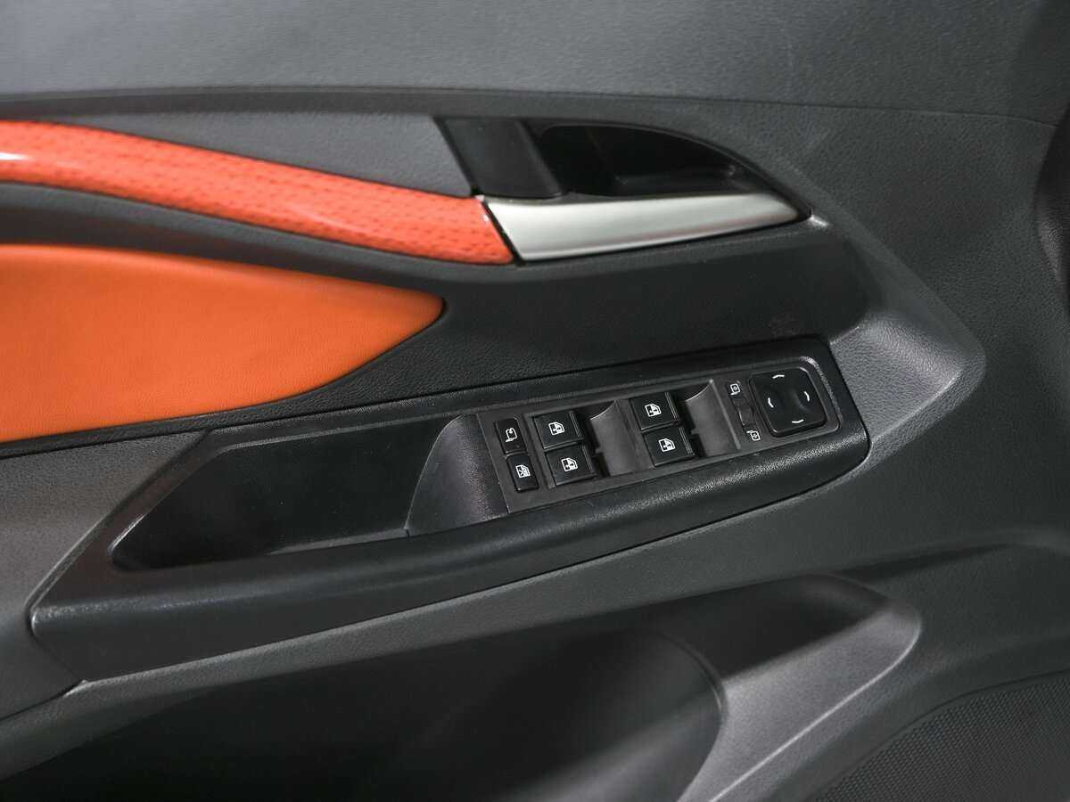 Купить Lada (ВАЗ) Vesta SW Cross, 2021, 51 399 км, фото №15