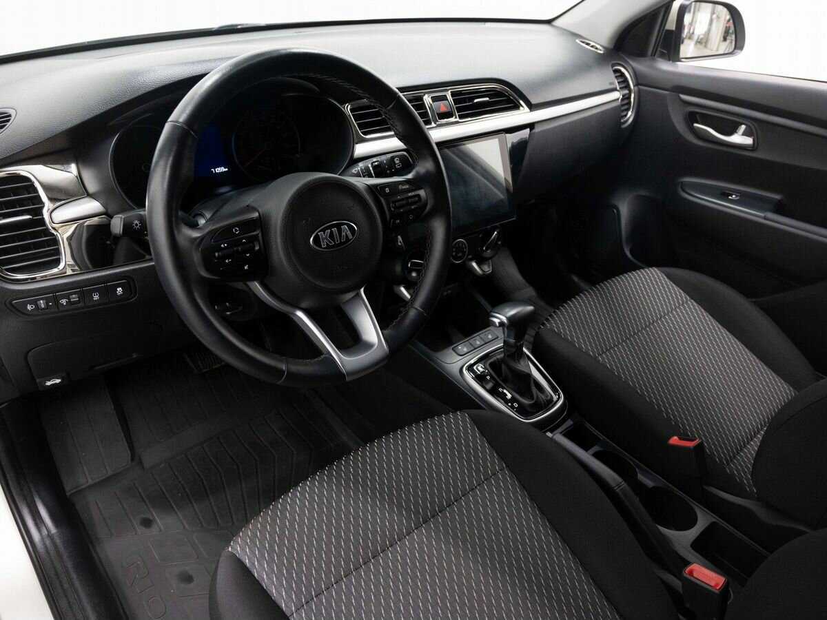 Купить Kia Rio X-Line, 2020, 71 050 км, фото №9
