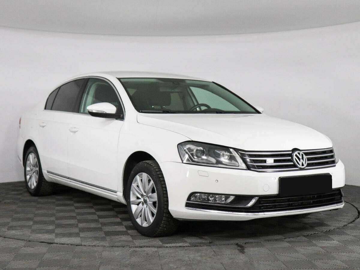 Купить Volkswagen Passat, 2013, 121 557 км, фото №3