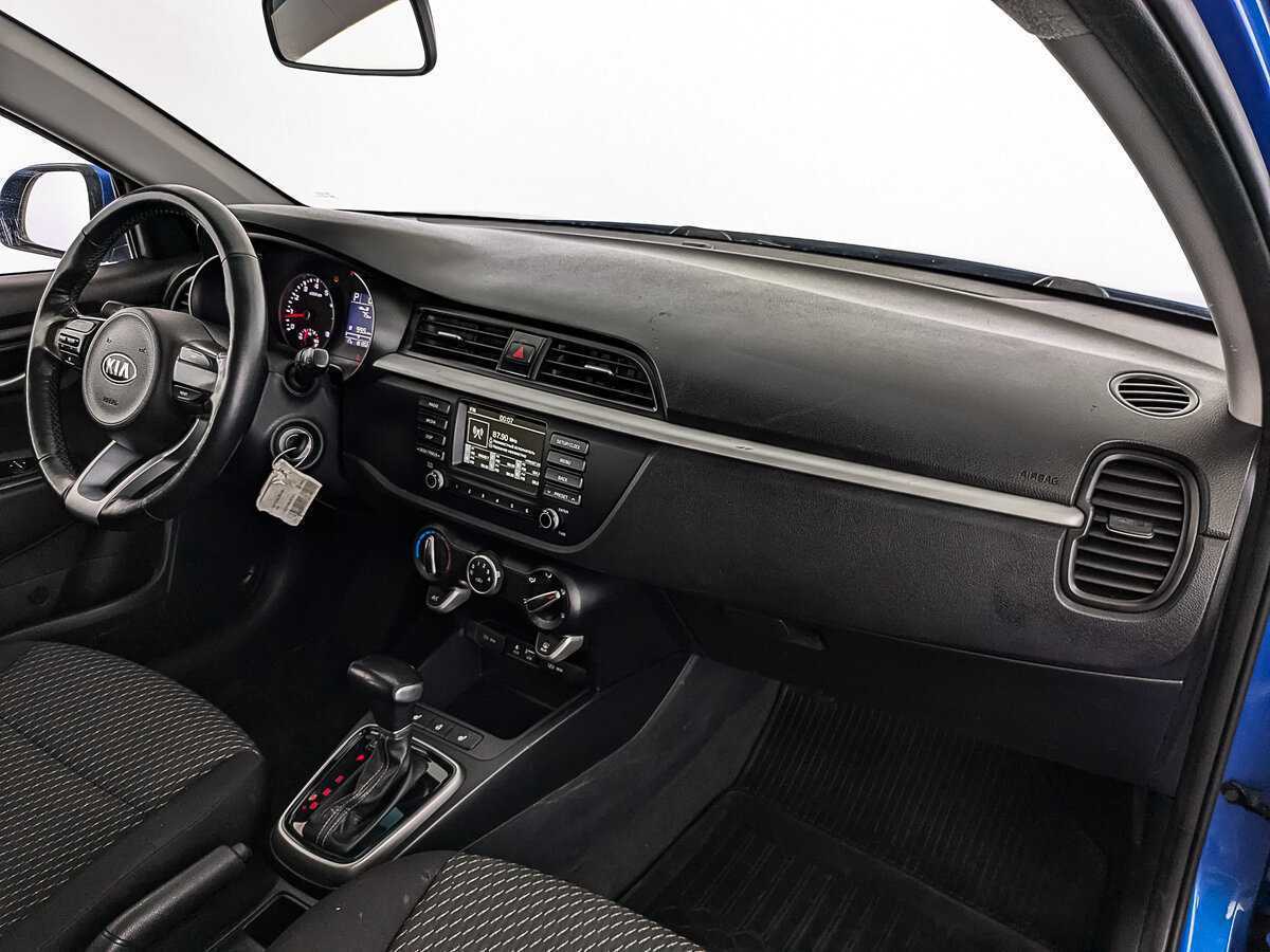 Купить Kia Rio X-Line, 2019, 181 335 км, фото №10