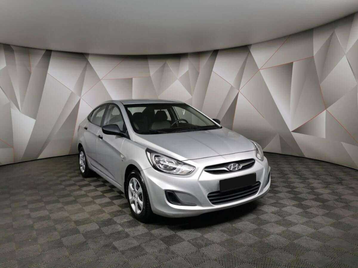 Купить Hyundai Solaris, 2014, 51 765 км, фото №3