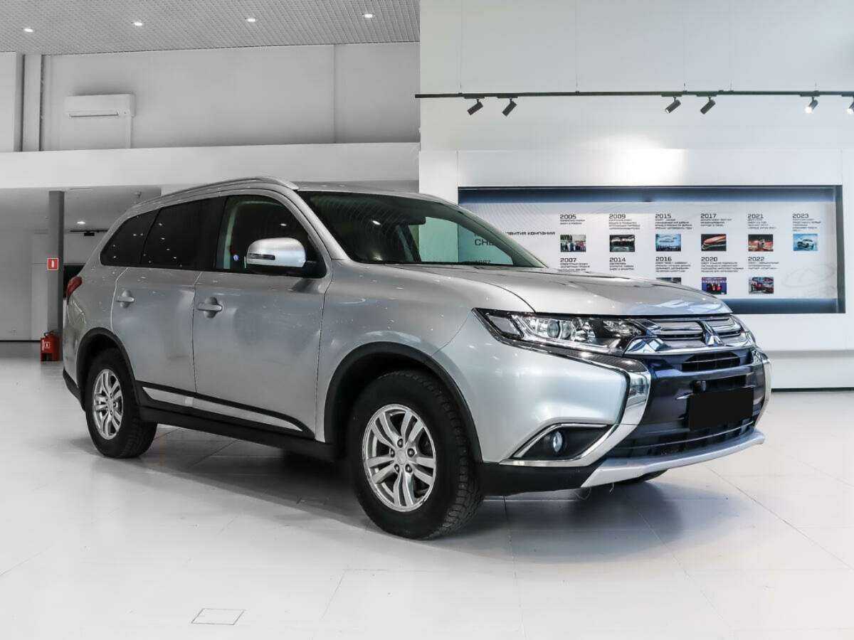Купить Mitsubishi Outlander, 2016, 129 264 км, фото №3