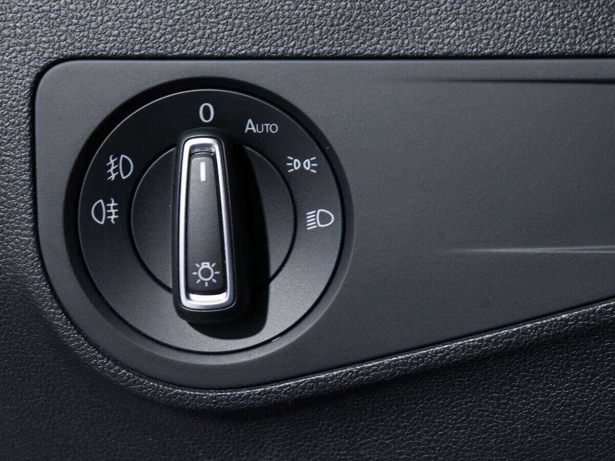 Купить Volkswagen Tiguan, 2018, 107 000 км, фото №16