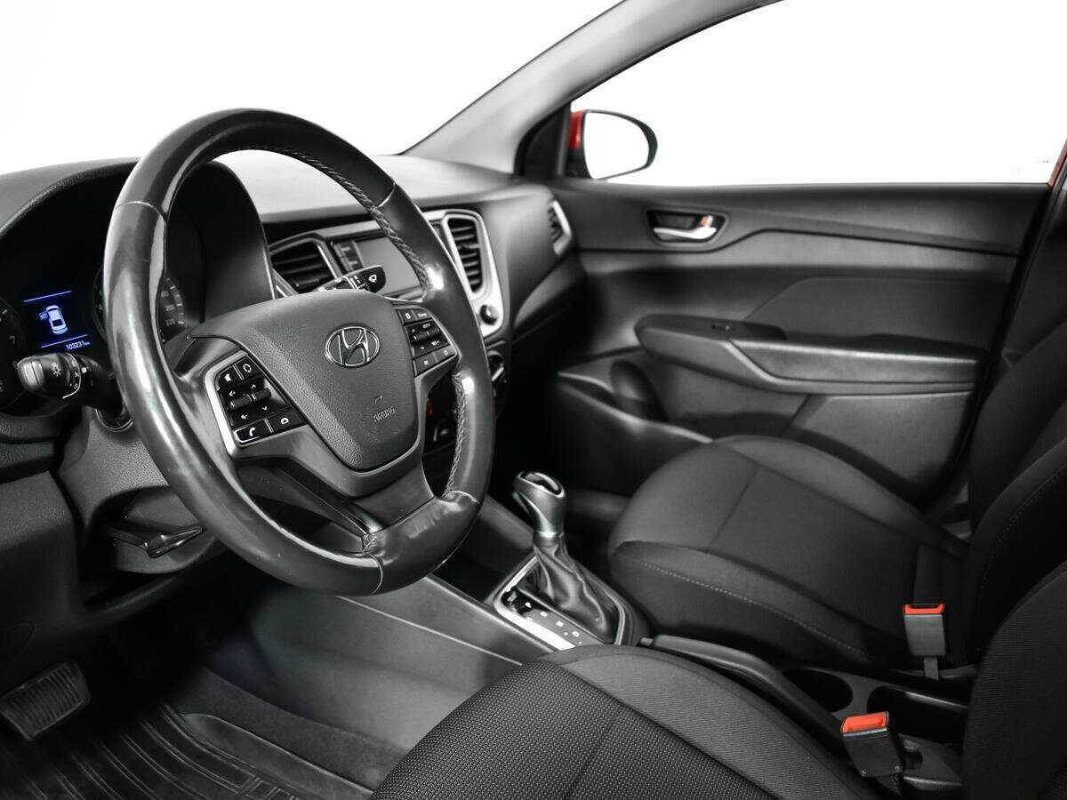 Купить Hyundai Solaris, 2019, 103 231 км, фото №12
