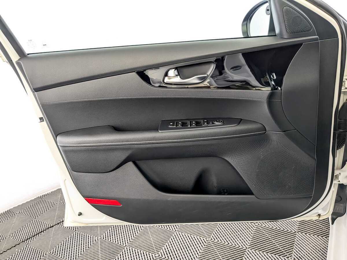 Купить Kia Cerato, 2020, 38 823 км, фото №19