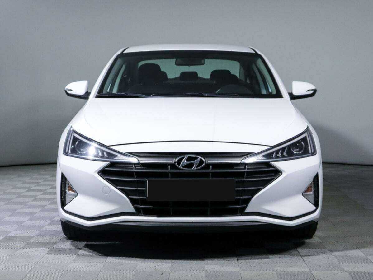 Купить Hyundai Elantra, 2020, 42 303 км, фото №2