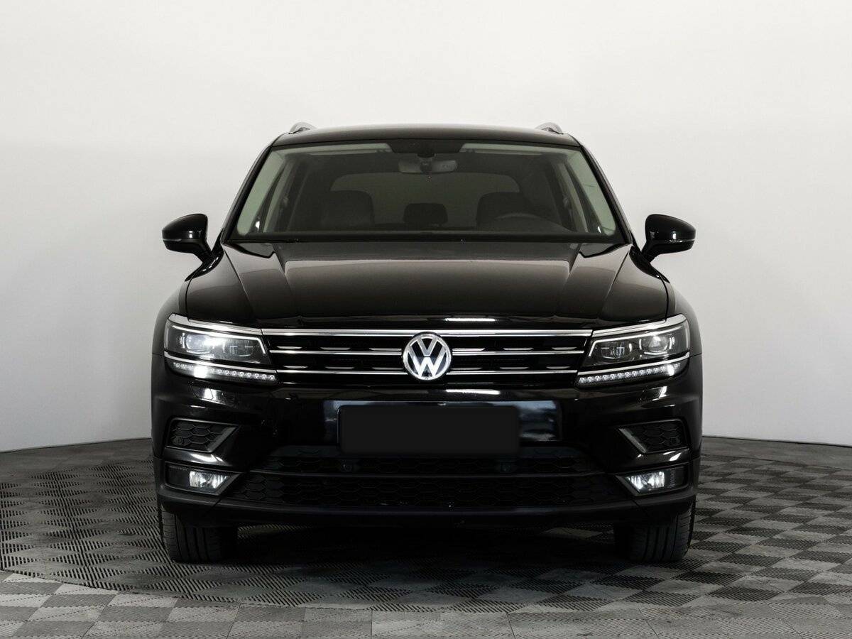 Купить Volkswagen Tiguan, 2017, 176 639 км, фото №2