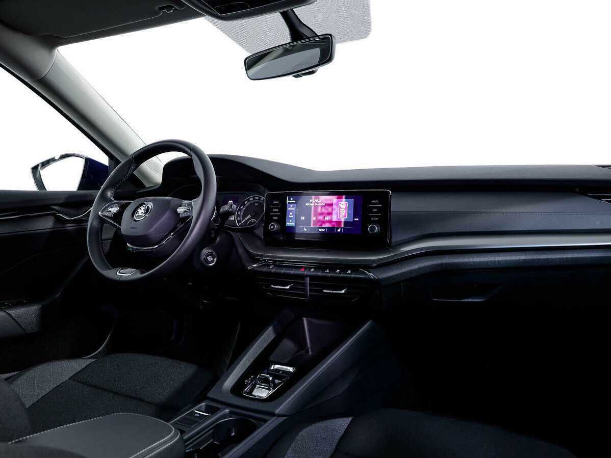Купить Skoda Octavia, 2021, 43 591 км, фото №8