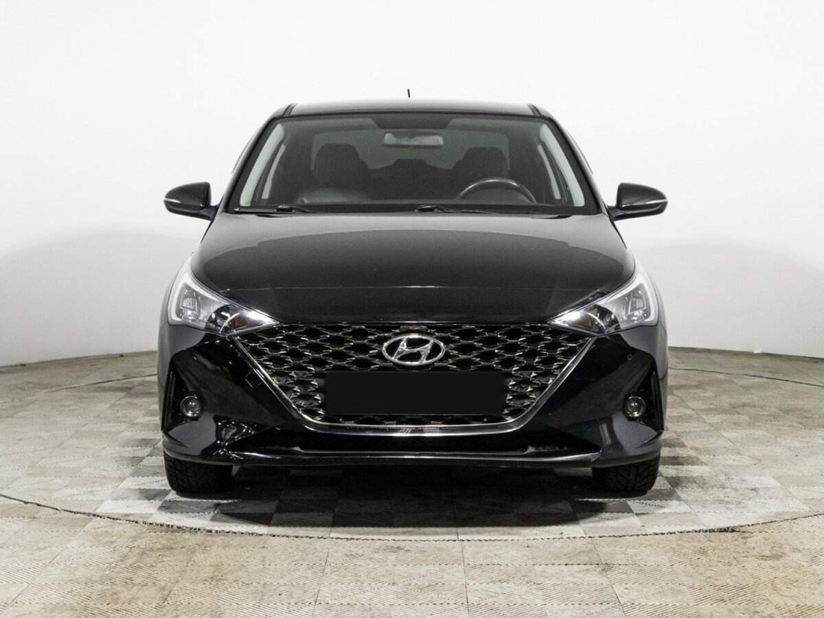 Купить Hyundai Solaris, 2020, 99 096 км, фото №2