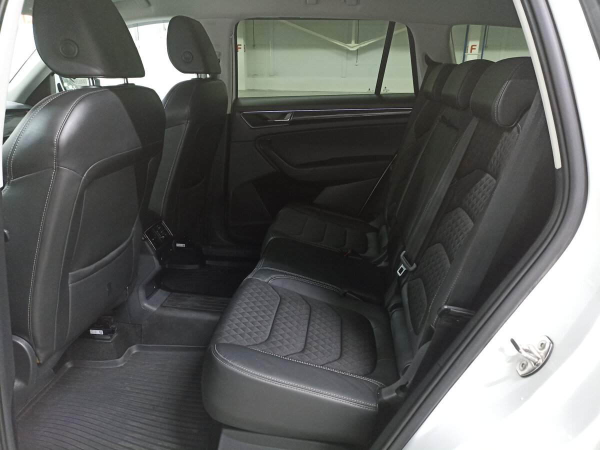Купить Skoda Kodiaq, 2021, 115 005 км, фото №12