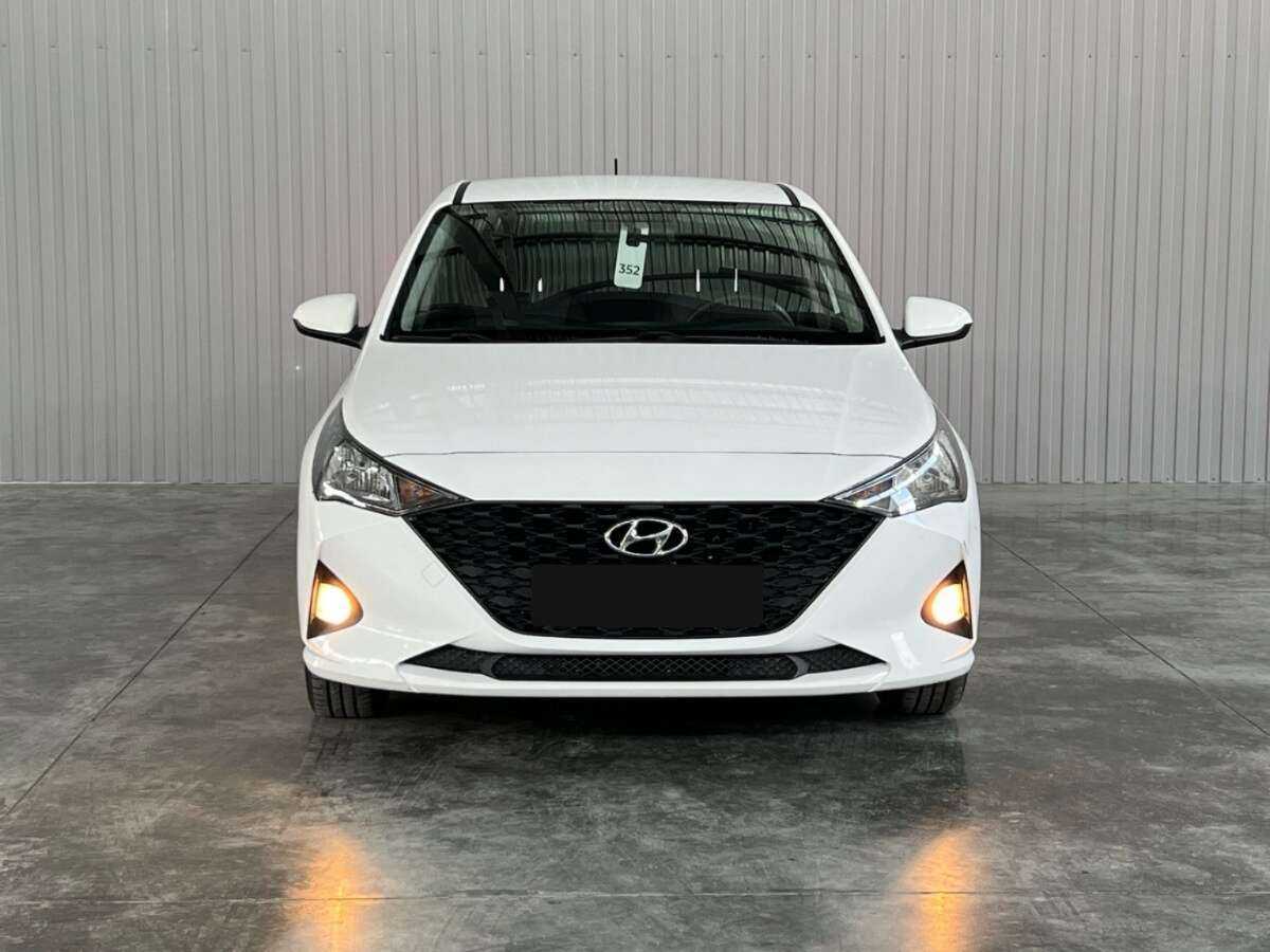 Купить Hyundai Solaris, 2021, 87 019 км, фото №2