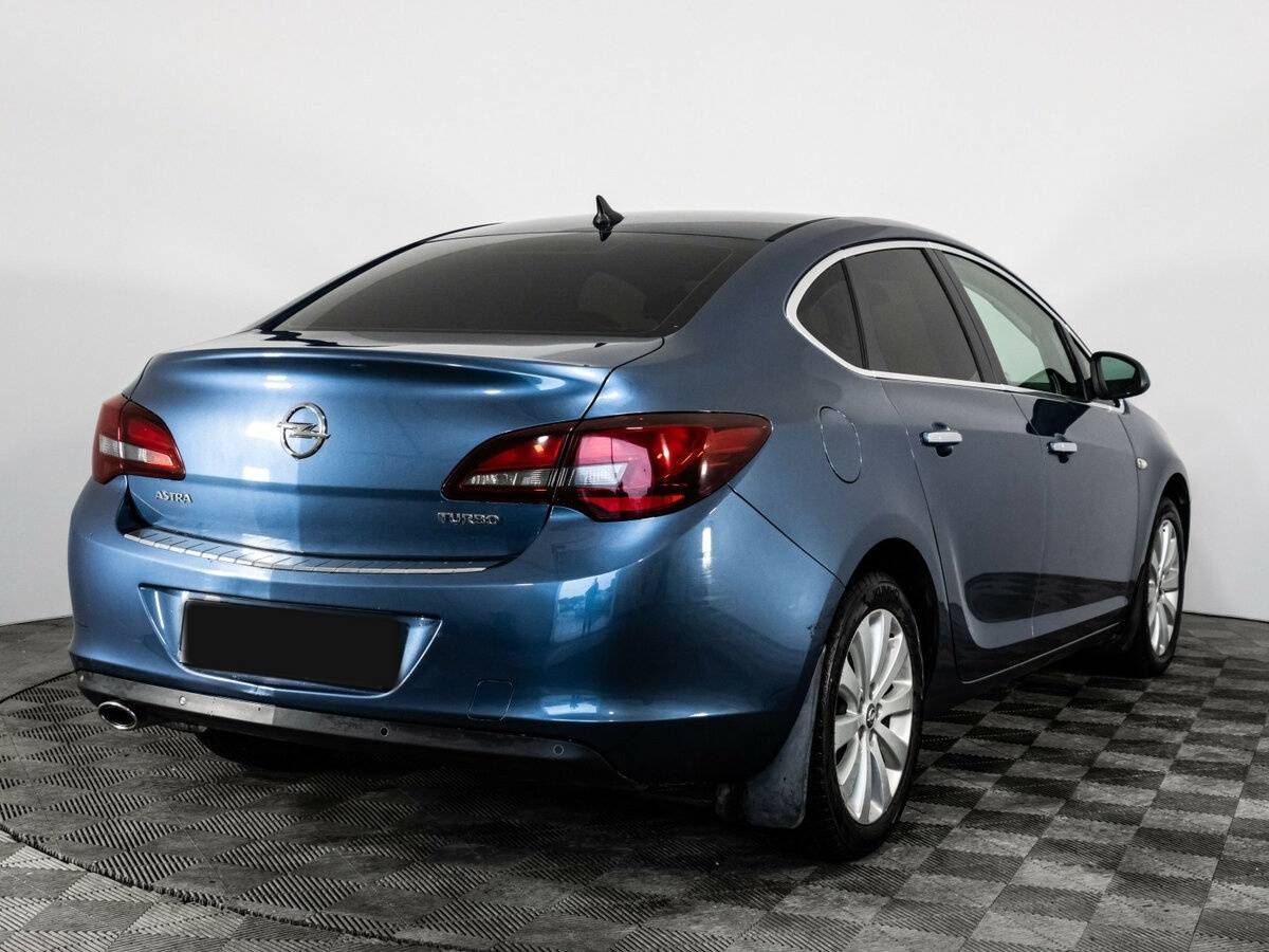 Купить Opel Astra, 2012, 180 792 км, фото №4