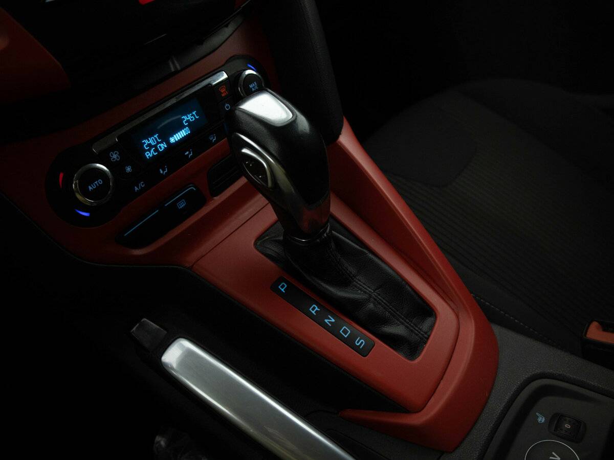Купить Ford Focus III, 2012, 209 708 км, фото №10