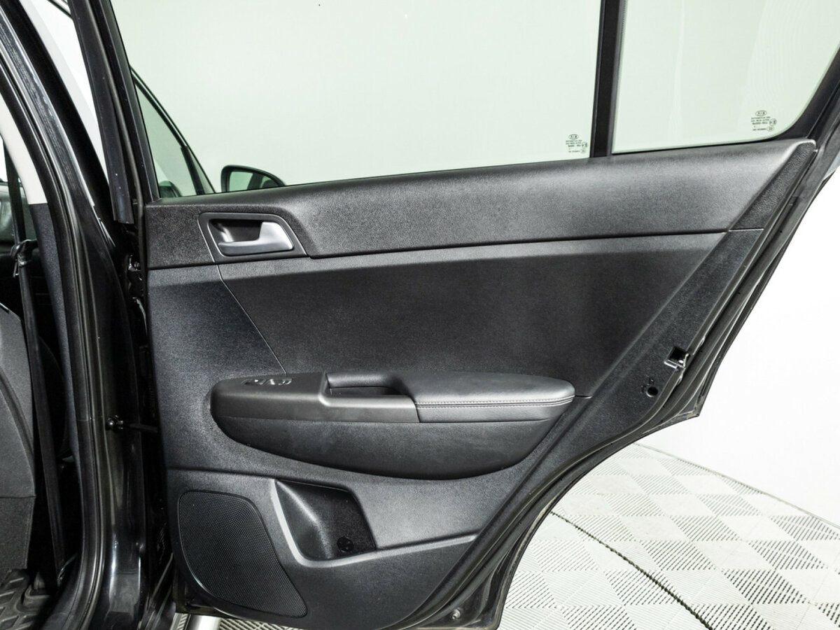 Купить Kia Sportage IV Рестайлинг, 2020, 62 372 км, фото №25