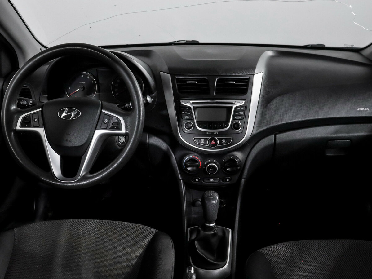 Купить Hyundai Solaris I, 2013, 160 934 км, фото №10