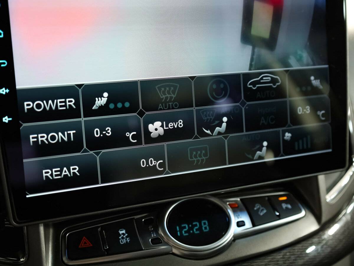 Купить Chevrolet Captiva I Рестайлинг 2, 2013, 297 826 км, фото №14