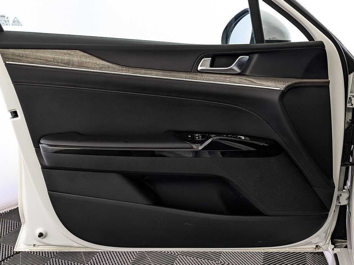 Купить Kia K5, 2021, 115 289 км, фото №19