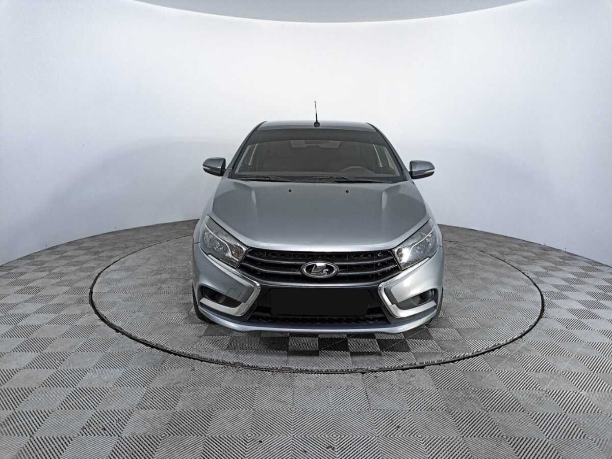 Купить Lada (ВАЗ) Vesta, 2017, 76 195 км, фото №2