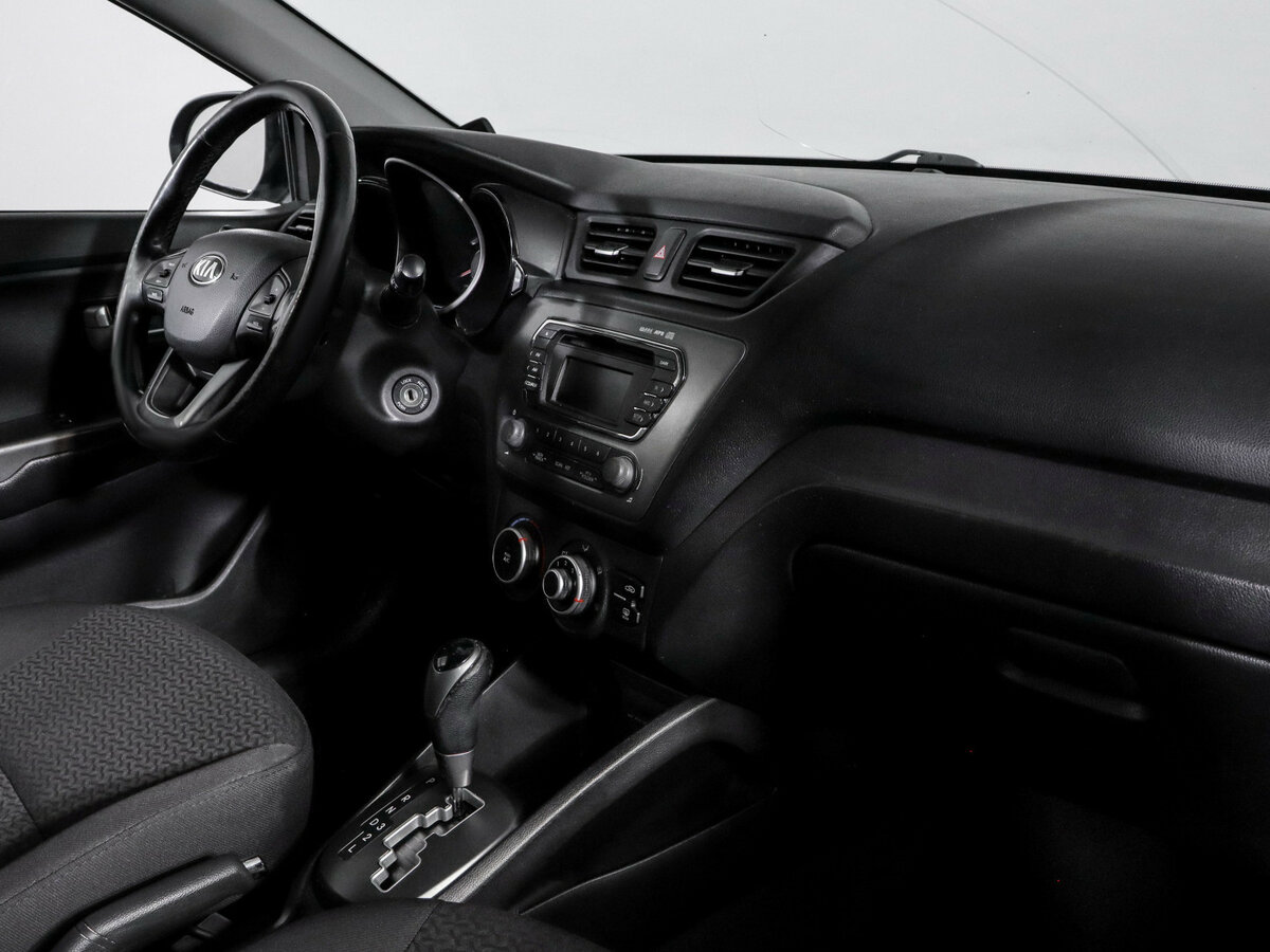 Купить Kia Rio III, 2015, 223 519 км, фото №6