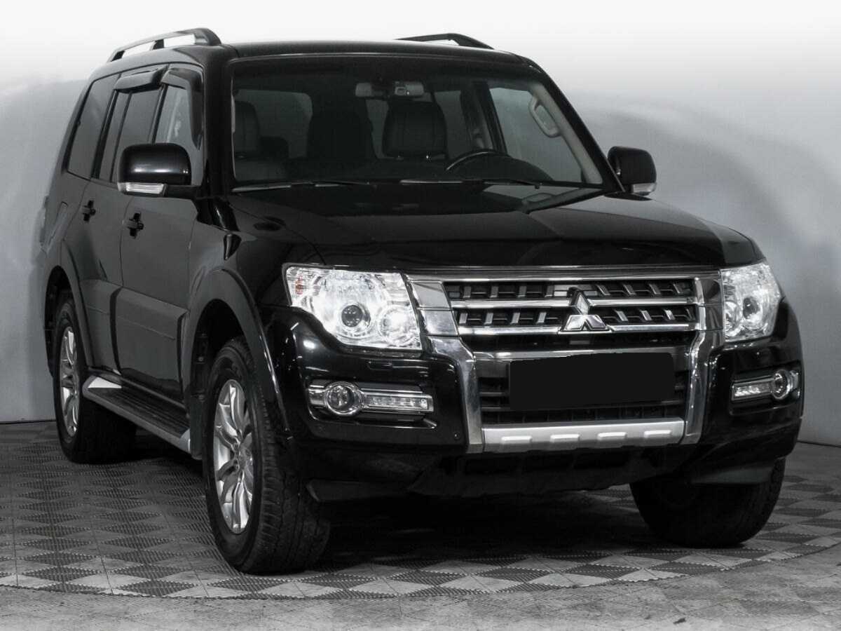 Купить Mitsubishi Pajero, 2017, 149 100 км, фото №3
