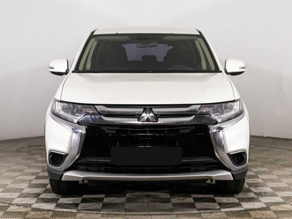 Купить Mitsubishi Outlander, 2018, 141 757 км, фото №2