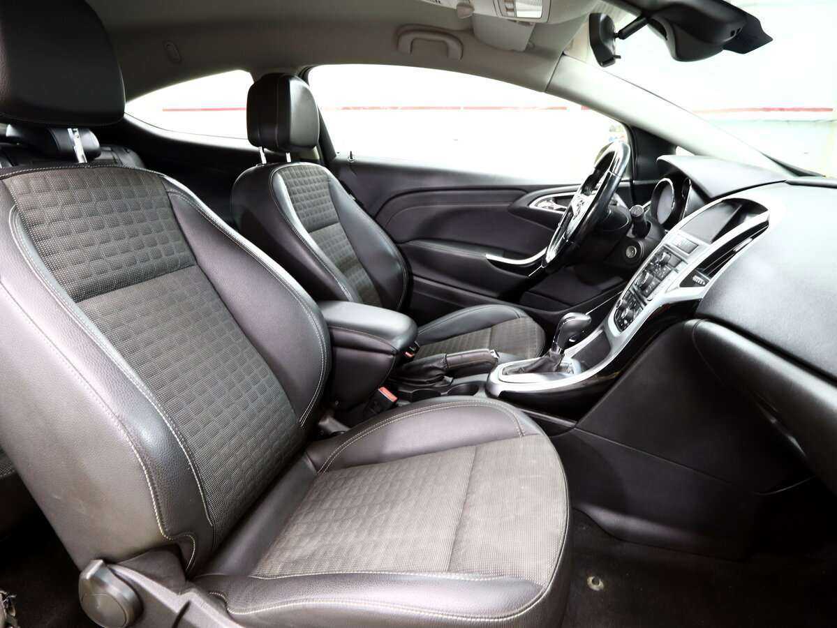 Купить Opel Astra GTC, 2014, 116 450 км, фото №7