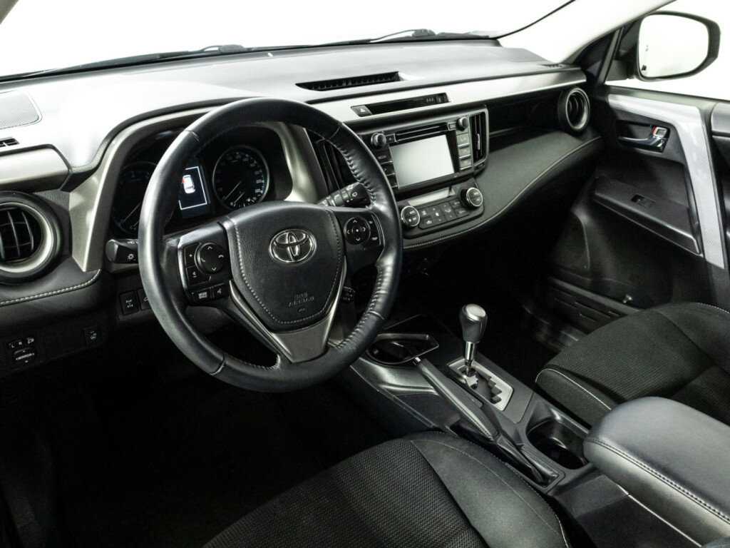 Купить Toyota RAV4, 2015, 76 173 км, фото №11