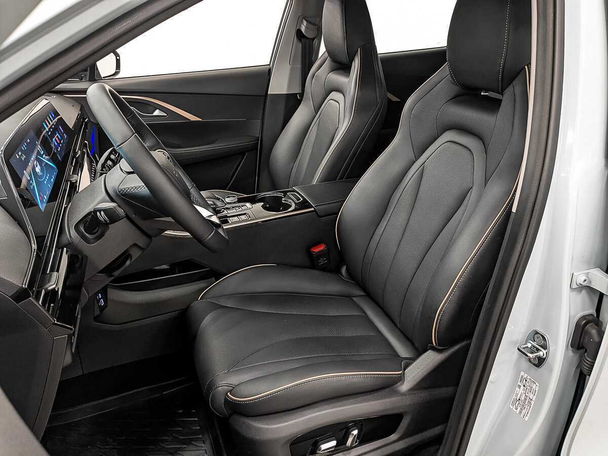 Купить Omoda C5, 2023, 11 000 км, фото №18