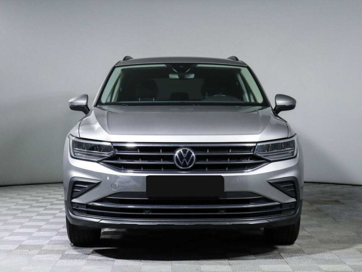 Купить Volkswagen Tiguan, 2021, 72 990 км, фото №2