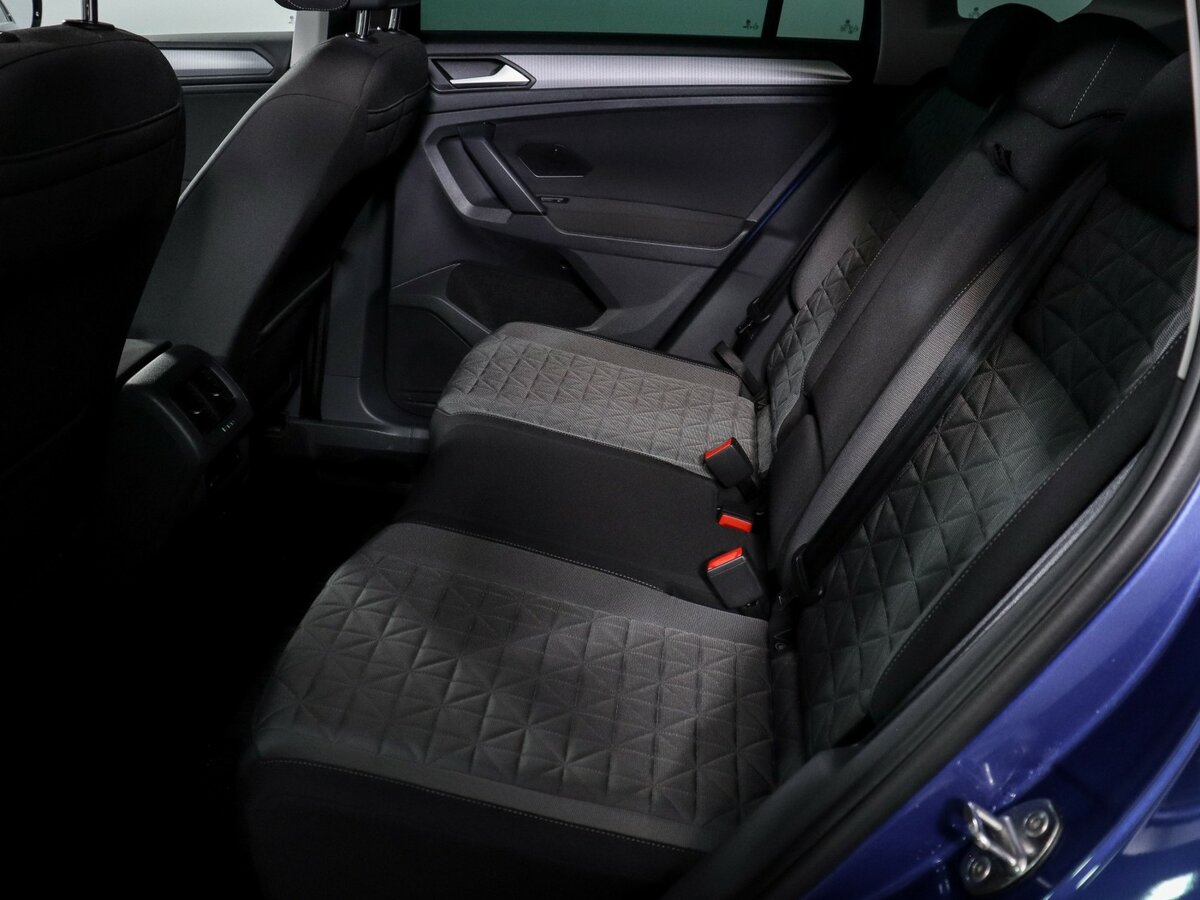 Купить Volkswagen Tiguan II Рестайлинг, 2021, 54 100 км, фото №8