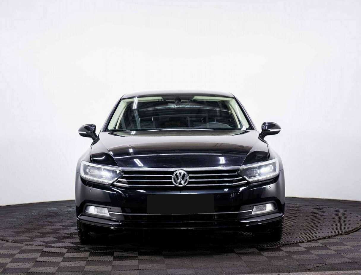 Купить Volkswagen Passat, 2019, 133 248 км, фото №2