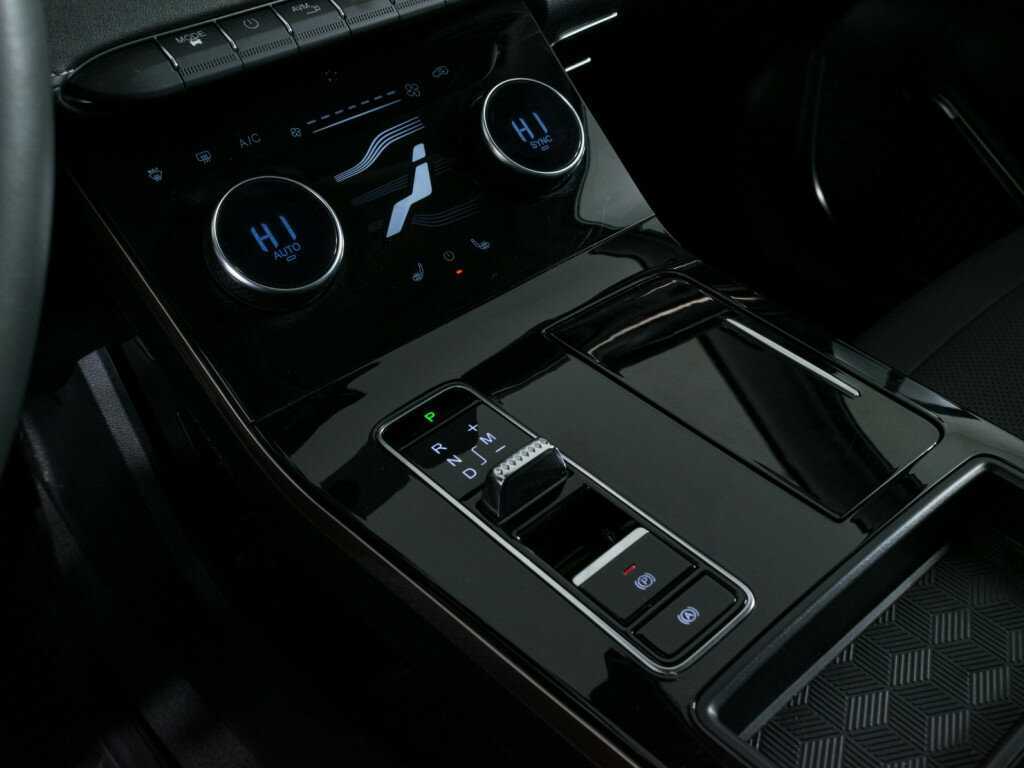 Купить Exeed LX, 2023, 14 200 км, фото №15