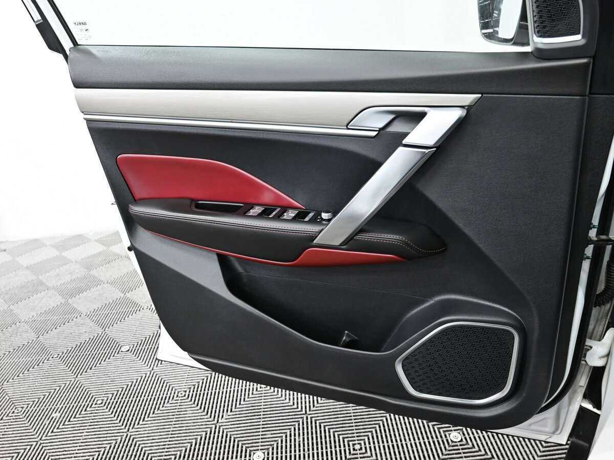 Купить Geely Coolray, 2020, 86 000 км, фото №10