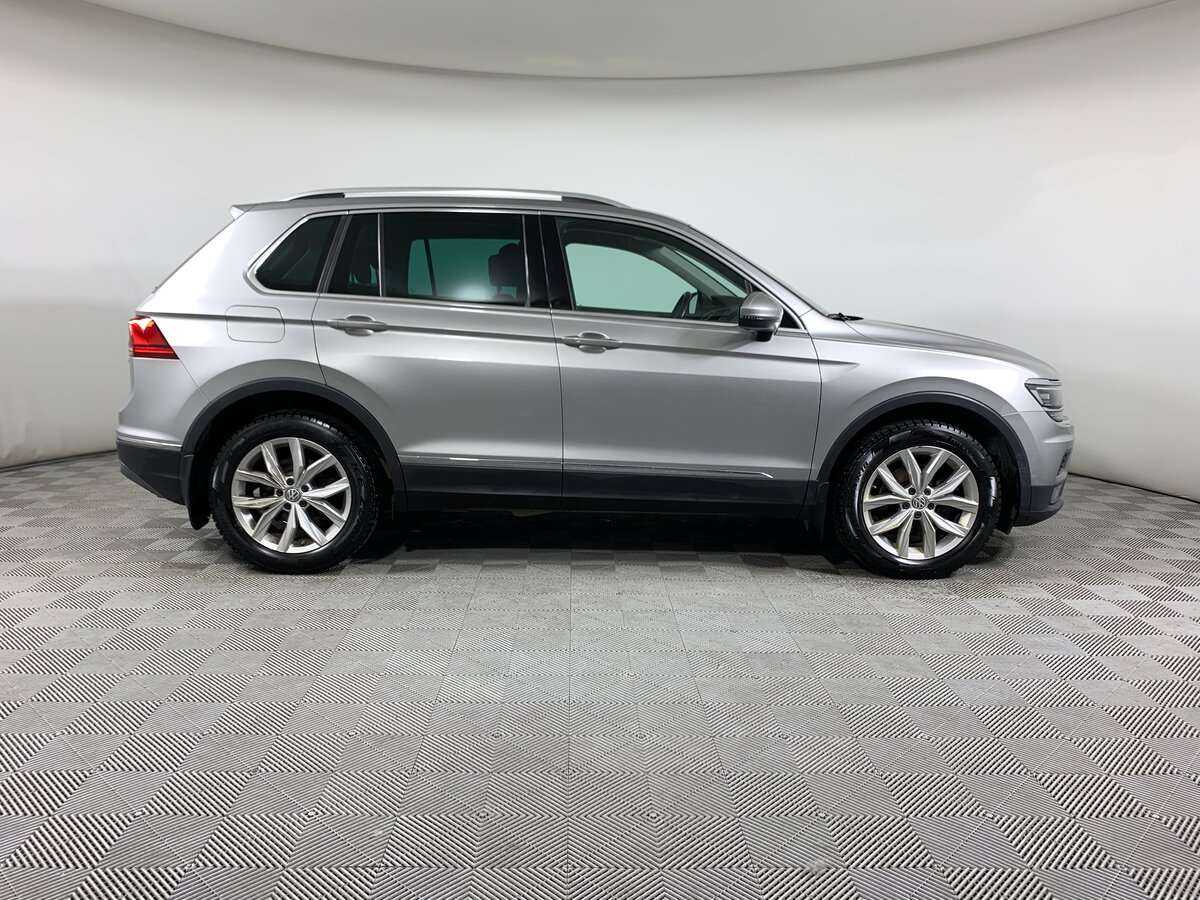 Купить Volkswagen Tiguan, 2018, 84 358 км, фото №3