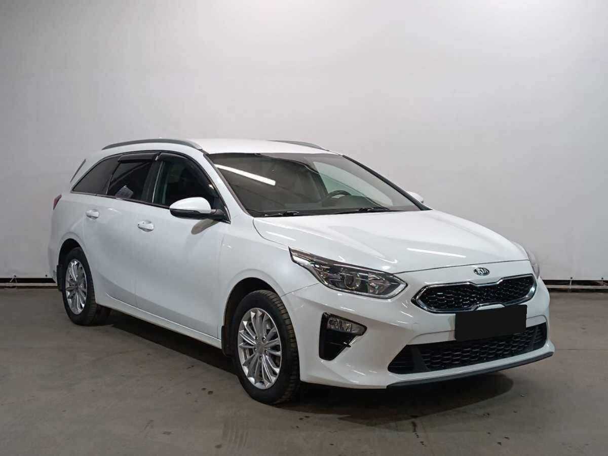Купить Kia Ceed, 2021, 68 366 км, фото №3