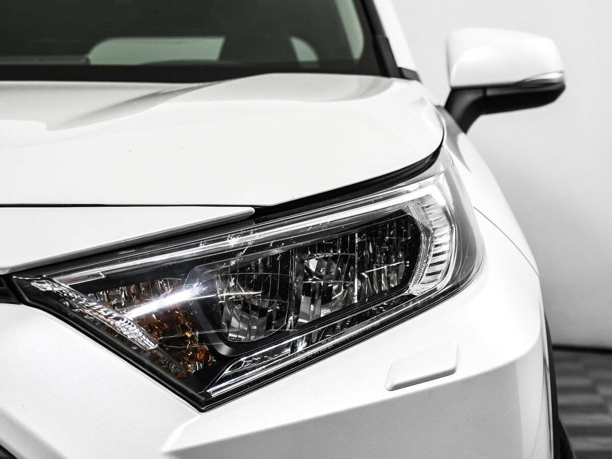 Купить Toyota RAV4, 2021, 127 477 км, фото №15