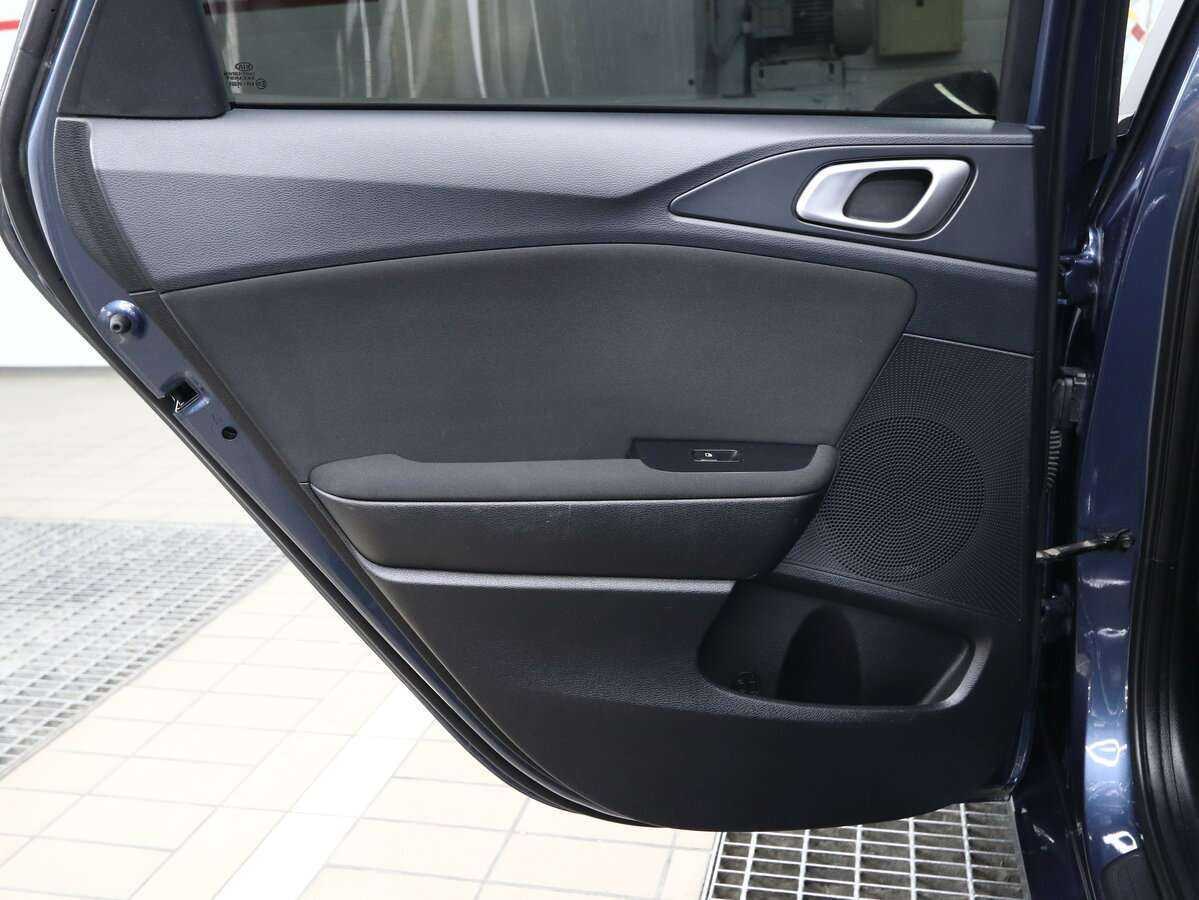 Купить Kia Ceed, 2018, 93 000 км, фото №10