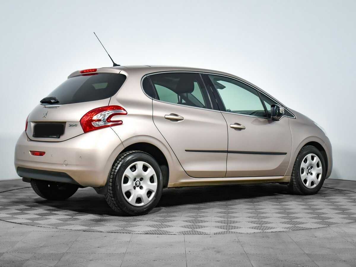 Купить Peugeot 208, 2014, 68 000 км, фото №5