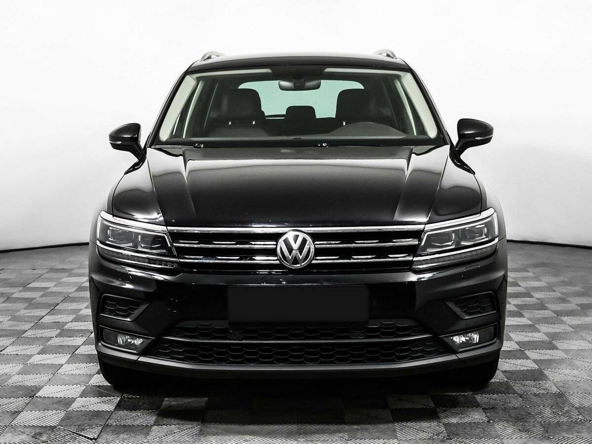 Купить Volkswagen Tiguan, 2018, 95 900 км, фото №2