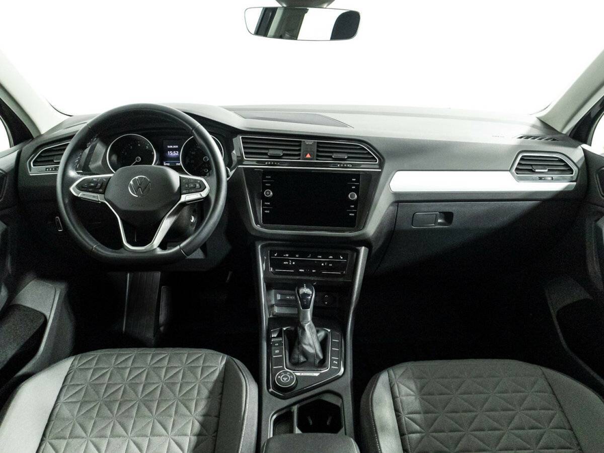 Купить Volkswagen Tiguan, 2021, 32 792 км, фото №13