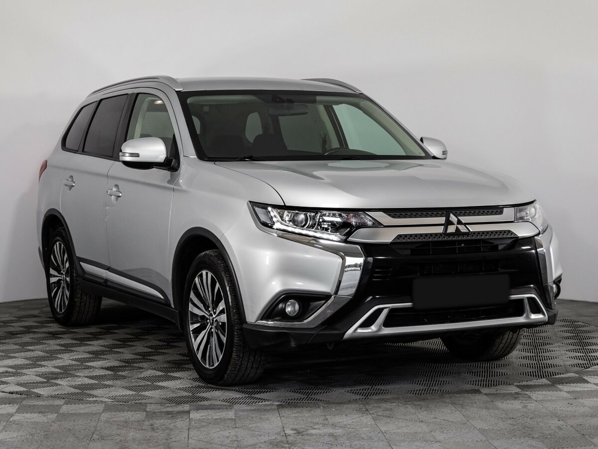 Купить Mitsubishi Outlander III Рестайлинг 3, 2019, 100 724 км, фото №3