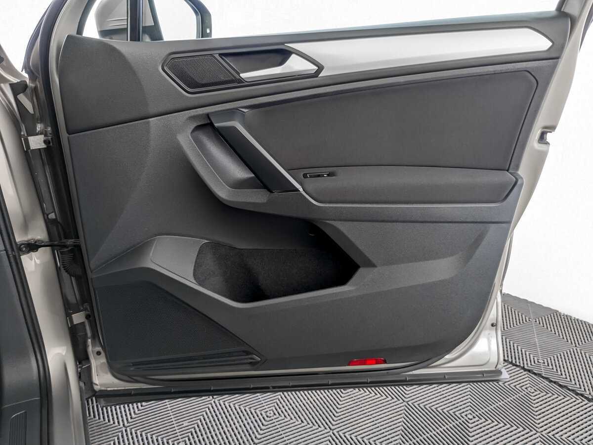 Купить Volkswagen Tiguan, 2020, 63 000 км, фото №20