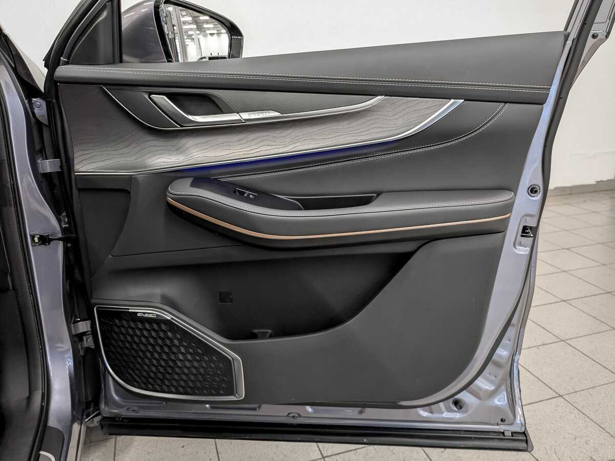 Купить Exeed LX, 2023, 13 919 км, фото №24