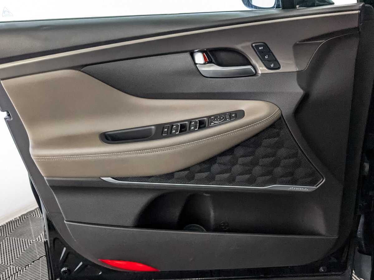Купить Hyundai Santa Fe, 2020, 181 287 км, фото №18