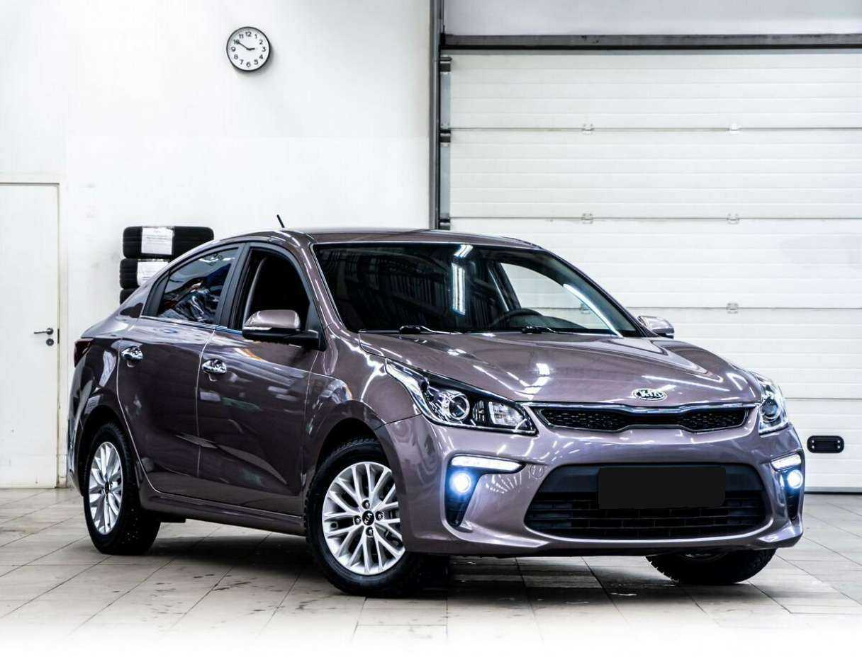 Купить Kia Rio, 2018, 64 500 км, фото №2