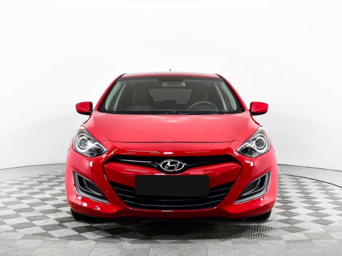 Купить Hyundai i30, 2014, 118 565 км, фото №2