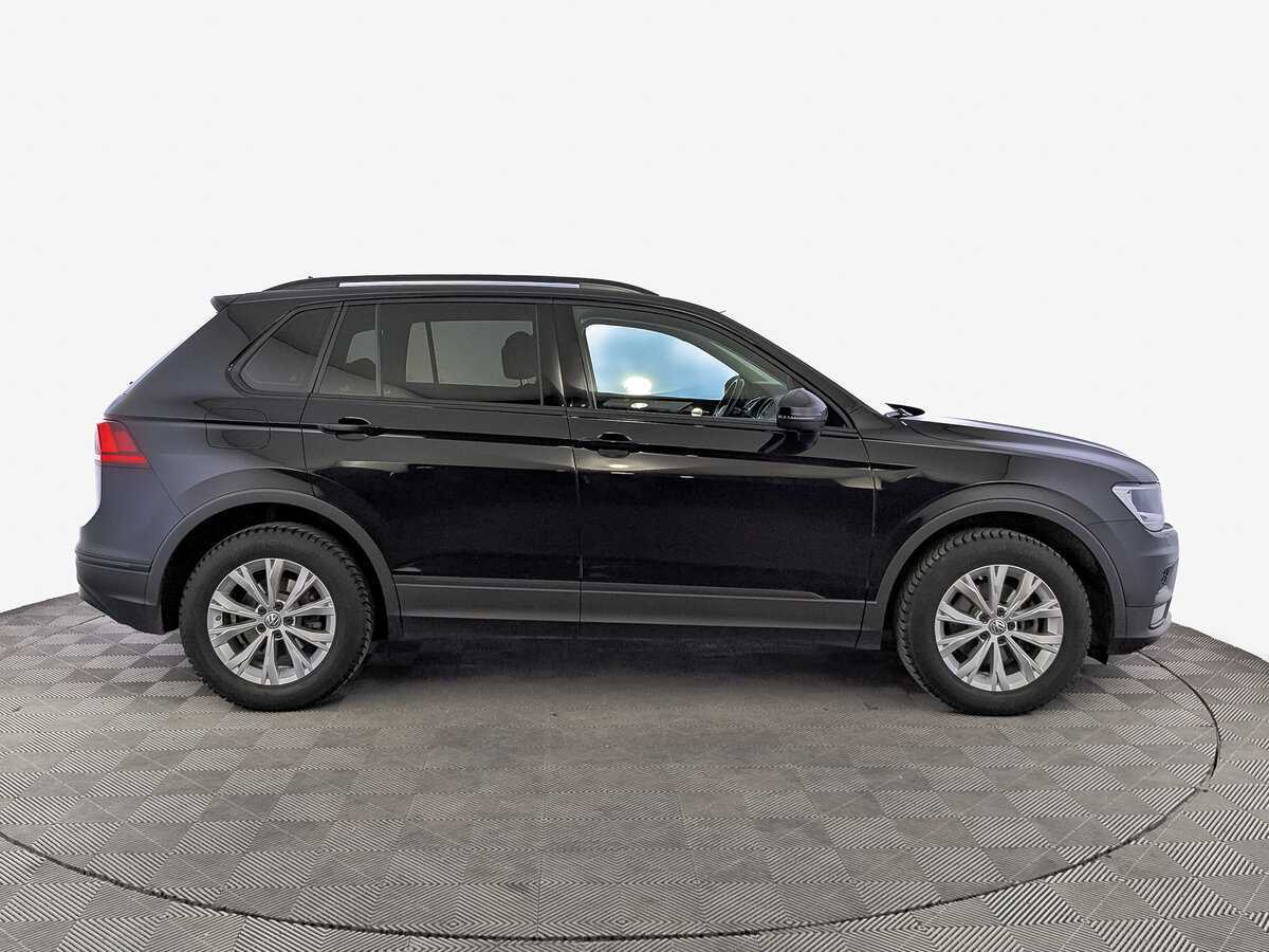 Купить Volkswagen Tiguan, 2018, 67 079 км, фото №4