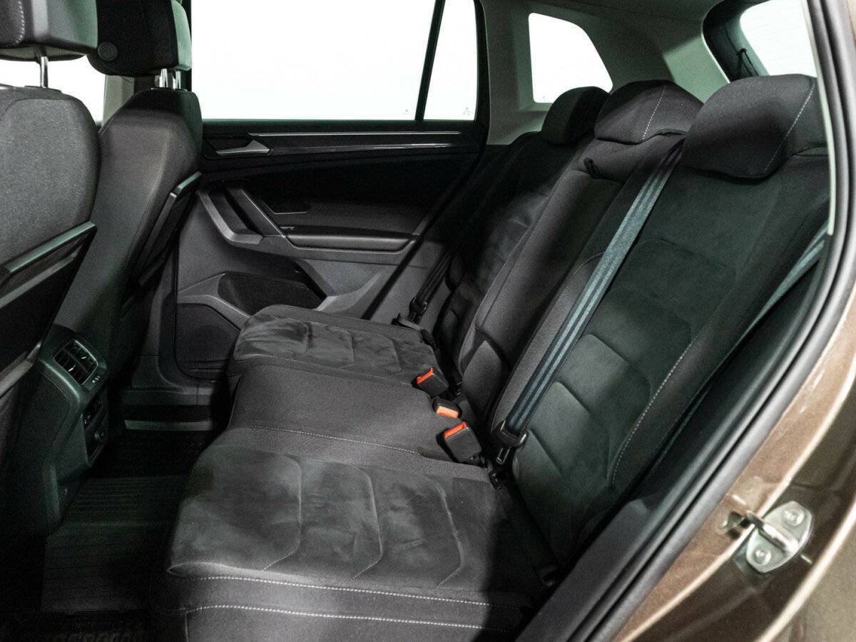 Купить Volkswagen Tiguan, 2017, 140 800 км, фото №10