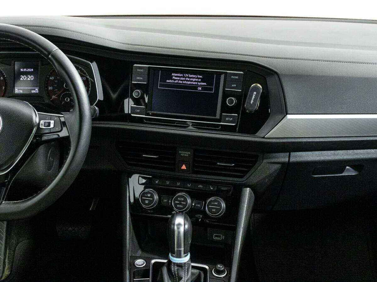 Купить Volkswagen Jetta 8-speed, 2018, 95 774 км, фото №14