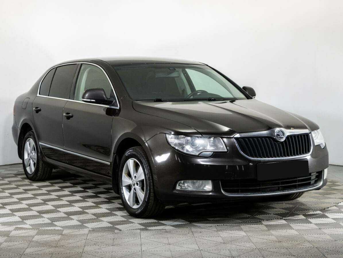 Купить Skoda Superb, 2012, 216 000 км, фото №3